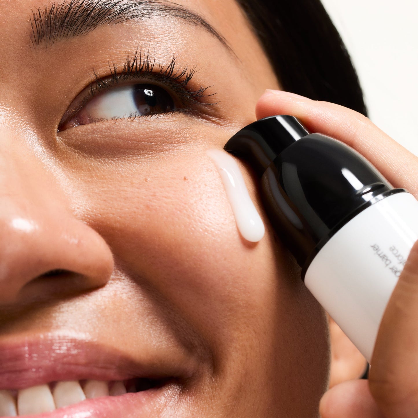 ectoin-hydro-barrier-serum-o5 Ectoin-Globals_Texture-bottle.jpg
